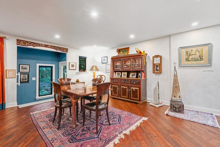 2336 Treetop Lane North Vancouver, BC - 5