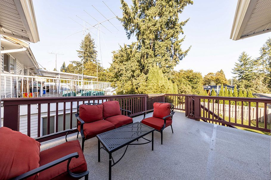 3638 Maginnis Avenue North Vancouver, BC - 25