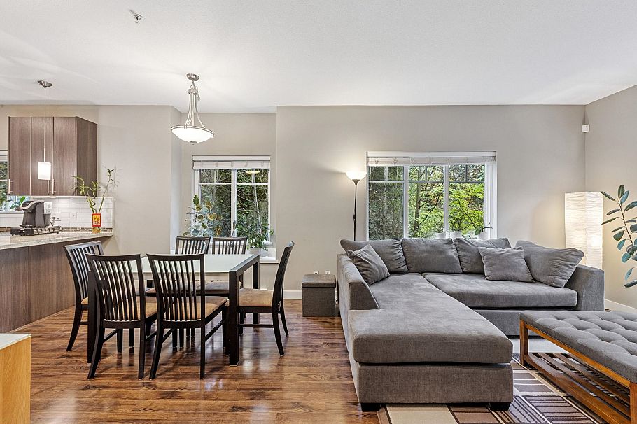 207 3888 Norfolk Street Burnaby, BC - 3