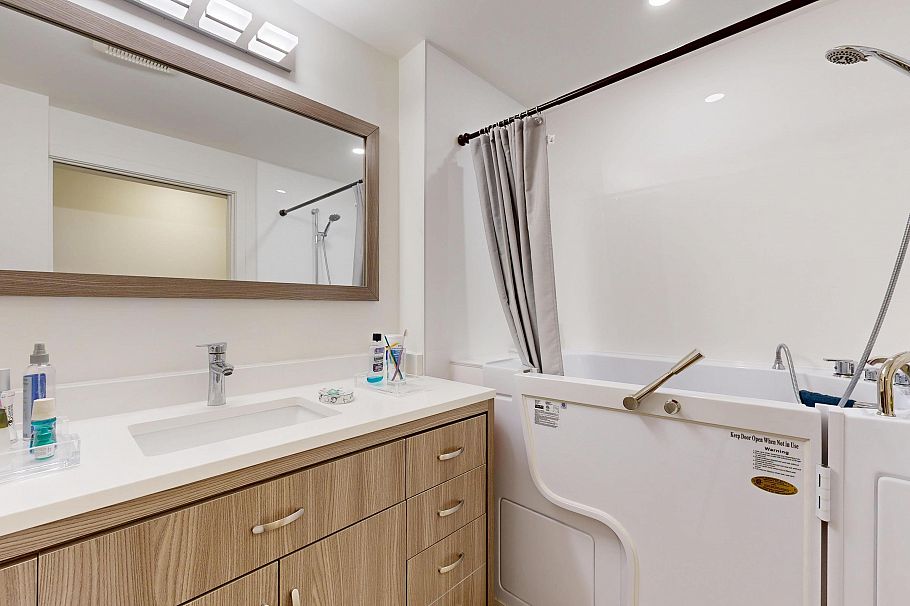 3554 Haida Drive Vancouver, BC - 31