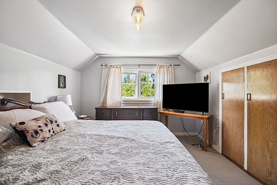 4533 W 8th Avenue Vancouver, BC - 13