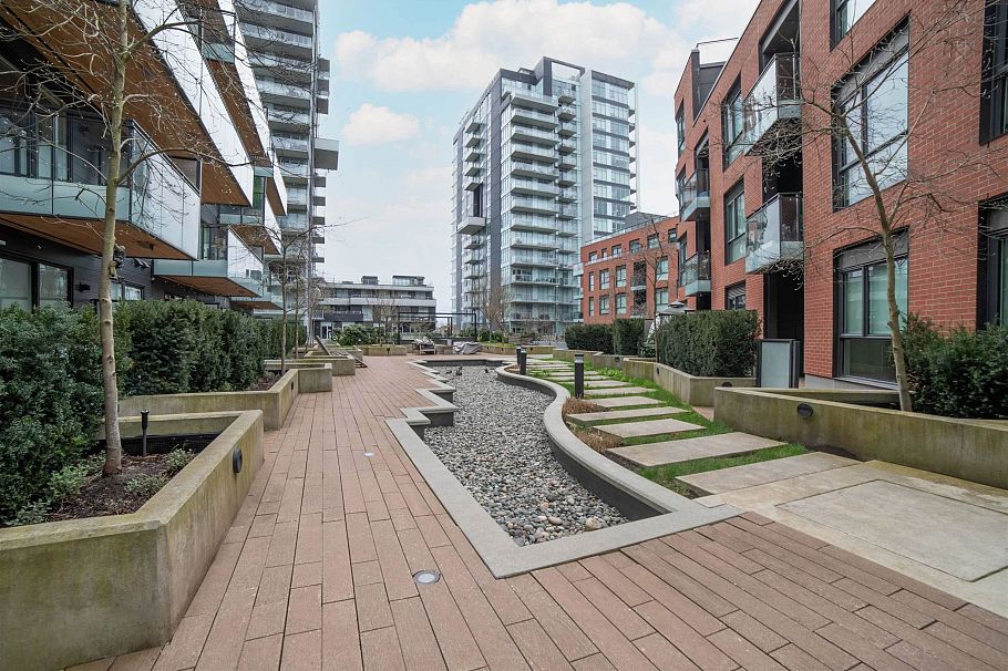 201 3581 NE Kent Avenue Vancouver, BC - 17