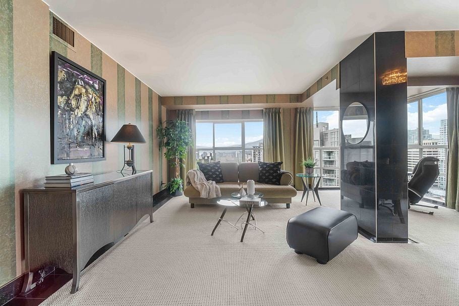 2201 909 Burrard Street Vancouver, BC - 7