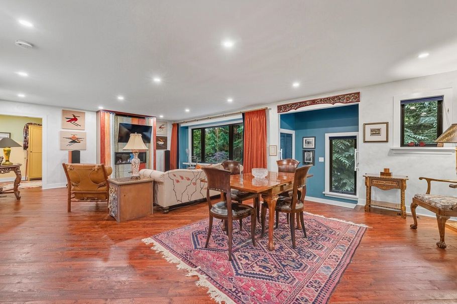 2336 Treetop Lane North Vancouver, BC - 4