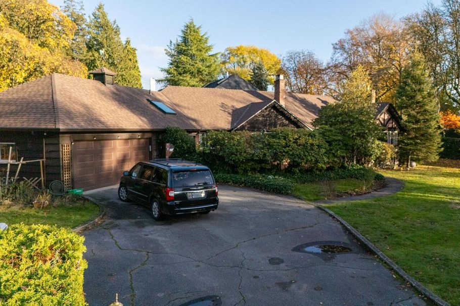 6476 Adera Street Vancouver, BC - 8