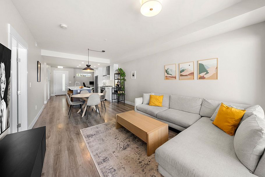 302 1496 Charlotte Road North Vancouver, BC - 27