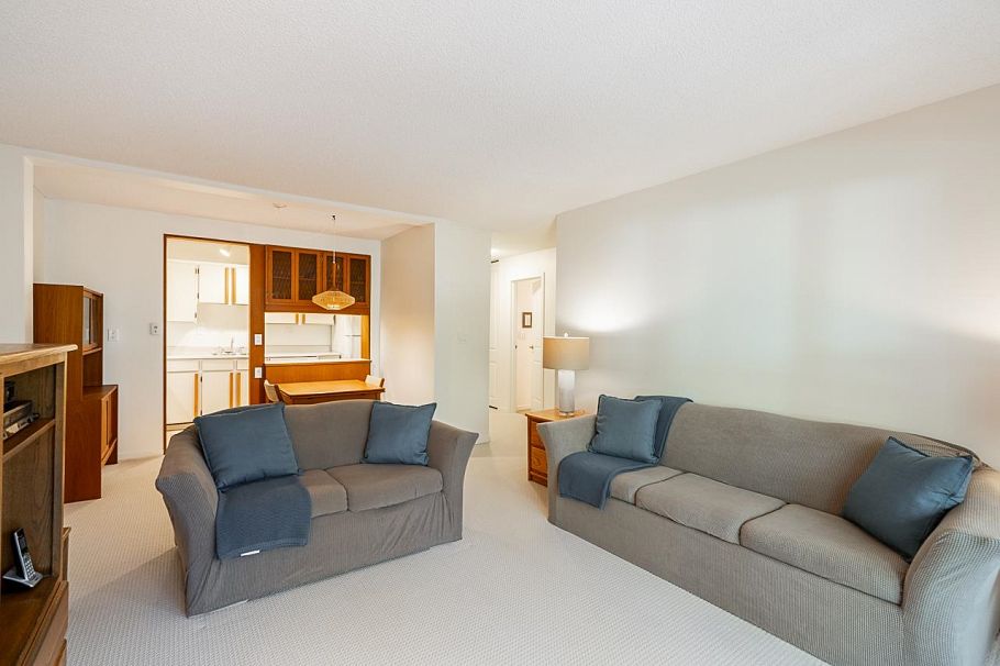 208 1355 Harwood Street Vancouver, BC - 4