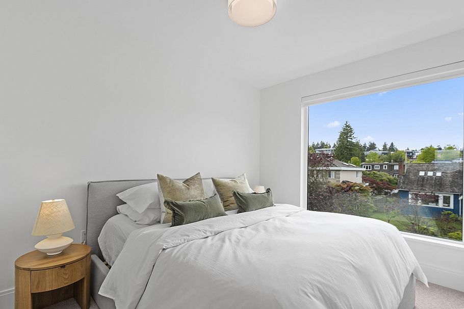 555 W 26th Avenue Vancouver, BC - 31