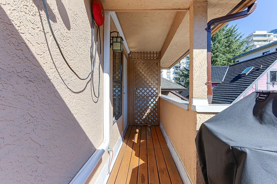 5 890 Broughton Street Vancouver, BC - 29