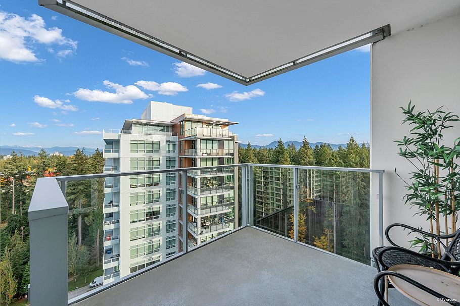2303 3355 Binning Road Vancouver, BC - 23