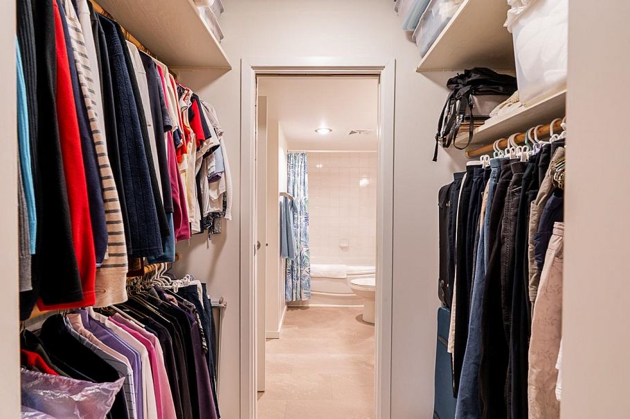 208 1355 Harwood Street Vancouver, BC - 6