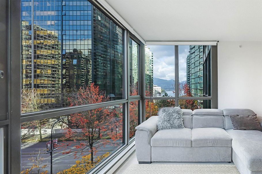 306 1331 Alberni Street Vancouver, BC - 25