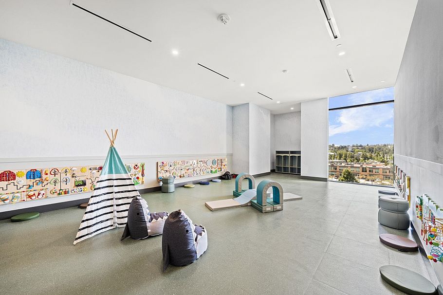 5907 2108 Gilmore Avenue Burnaby, BC - 23