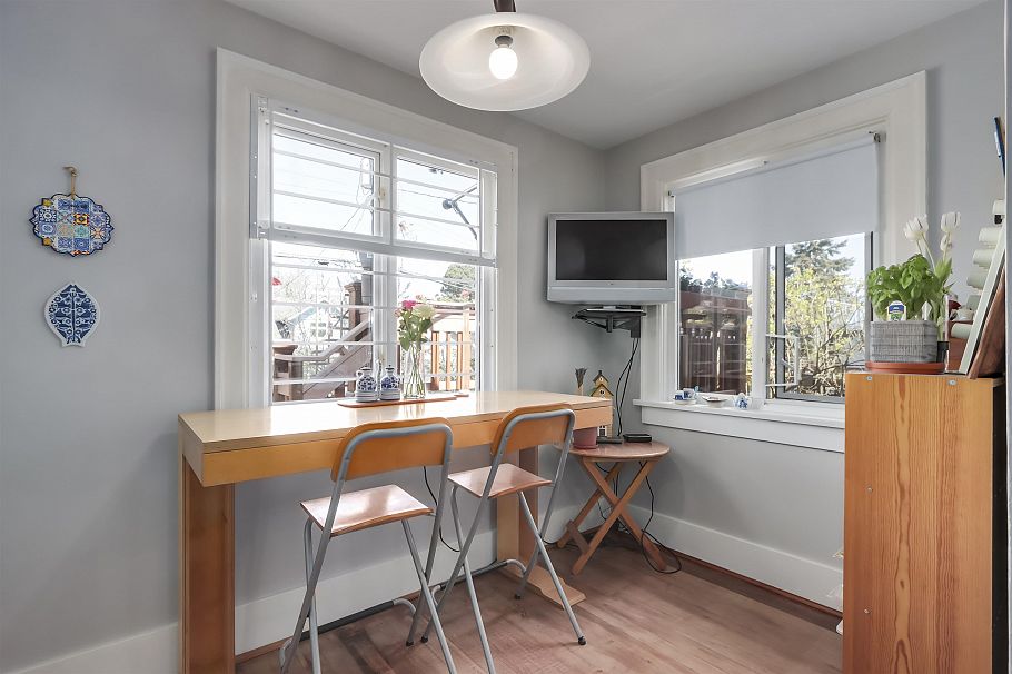 4529 W 8th Avenue Vancouver, BC - 10