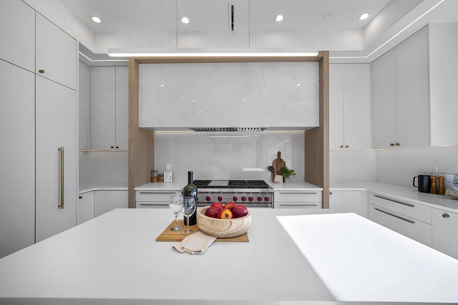 3940 W 24th Avenue Vancouver, BC - 8