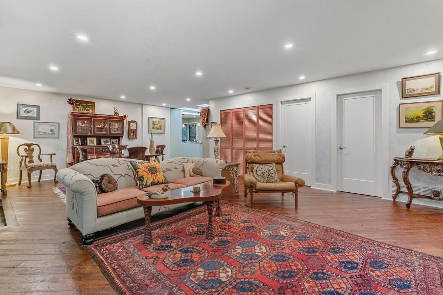 2336 Treetop Lane North Vancouver, BC - 8