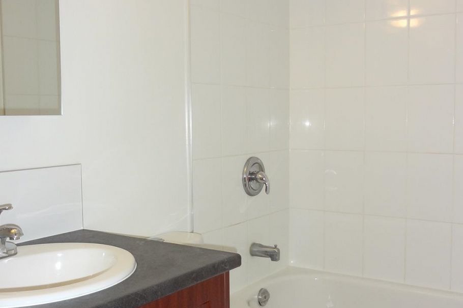 200 3170 E QUEBEC STREET, Vancouver BC V5T 3B4 Vancouver, BC - 11