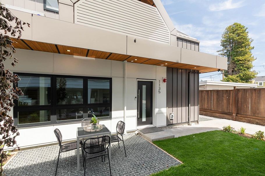 1135 W 33rd Avenue Vancouver, BC - 21