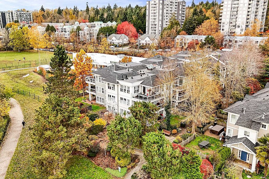 213 3038 E Kent Avenue South Vancouver, BC - 27