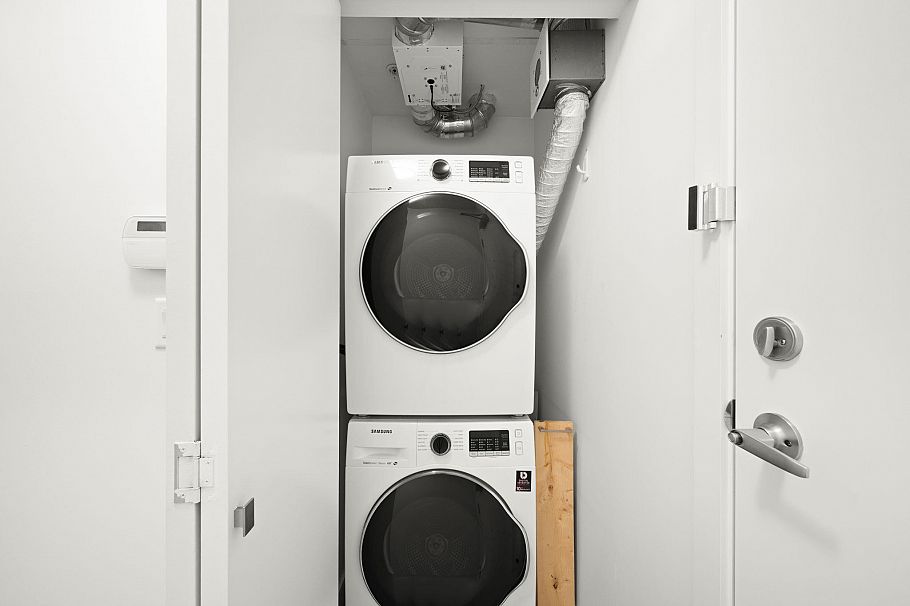 102 10177 River Drive Richmond, BC - 23