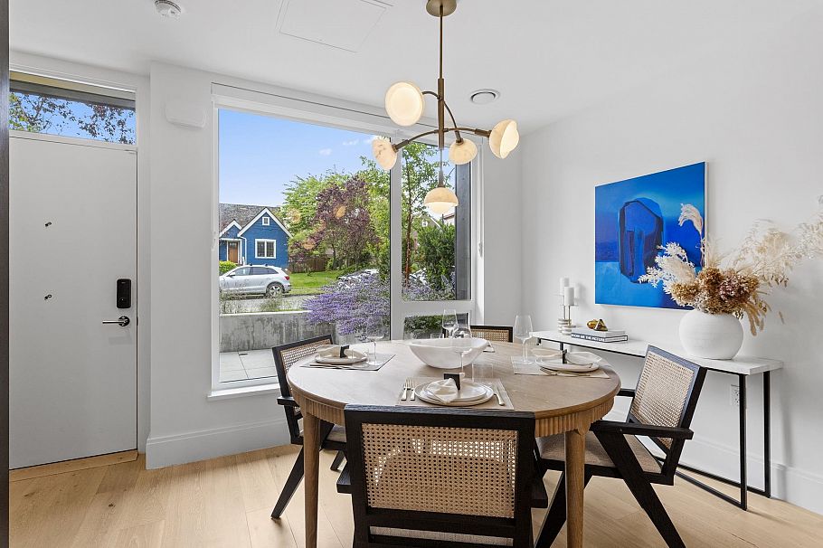 555 W 26th Avenue Vancouver, BC - 11