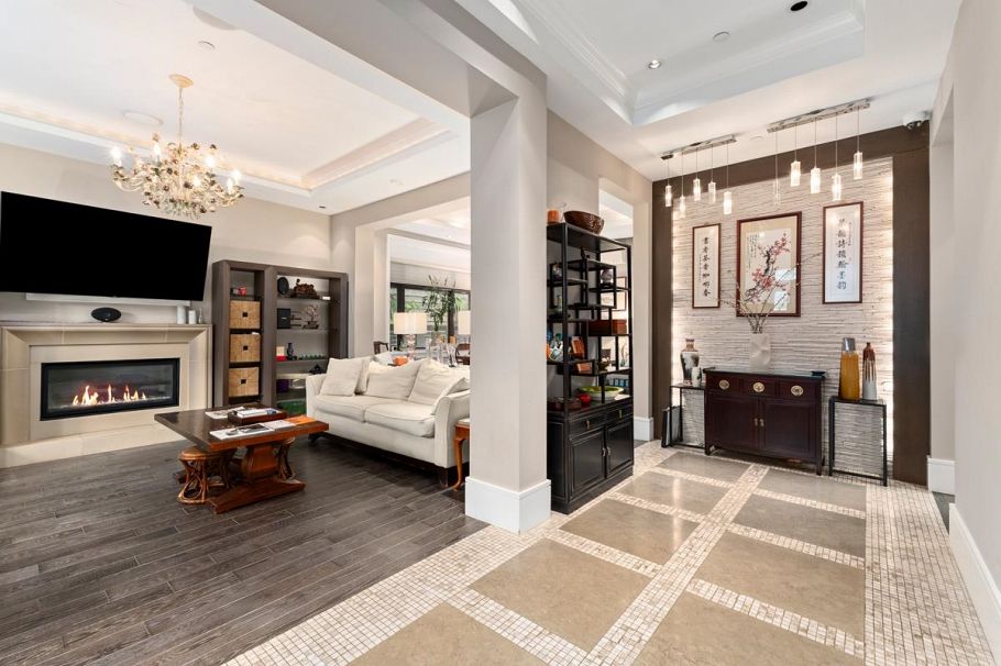 3138 W 42nd Avenue Vancouver, BC - 1