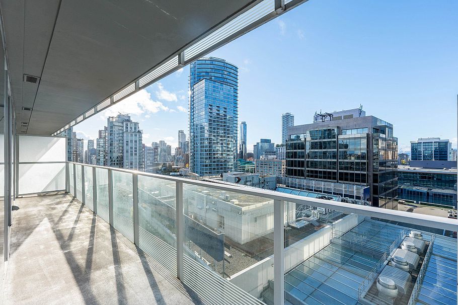 2006 777 Richards Street Vancouver, BC - 27