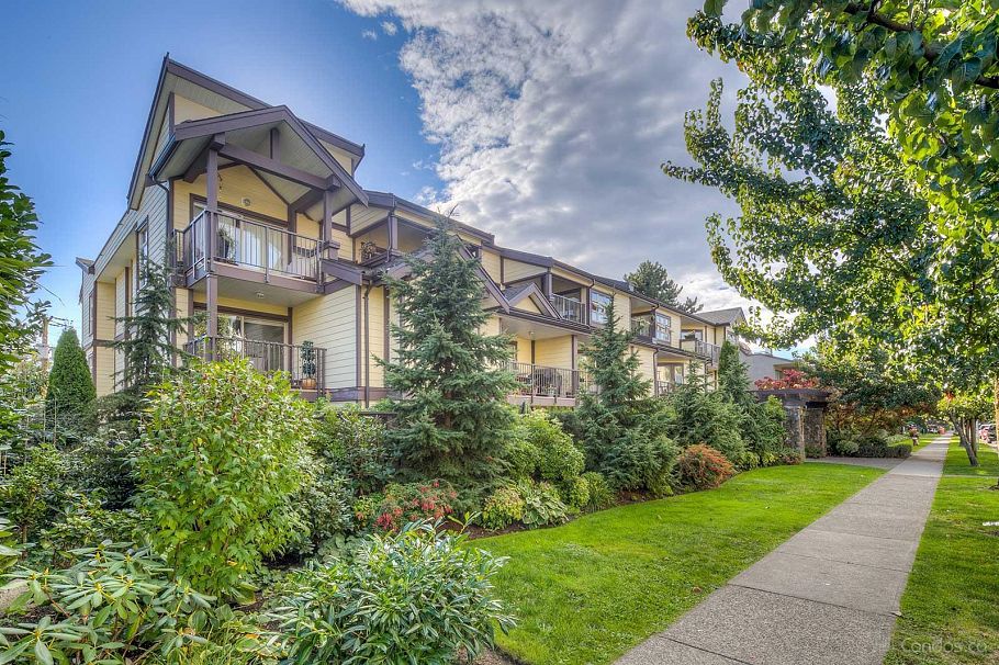 205 235 W 4th Street North Vancouver, BC - 15