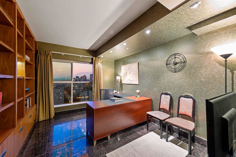 2201 909 Burrard Street Vancouver, BC - 30