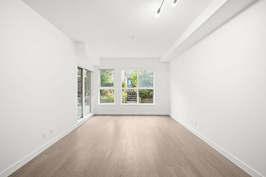 102 10177 River Drive Richmond, BC - 18