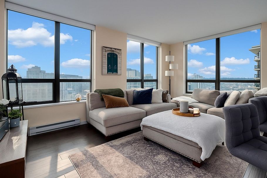 2704 909 Mainland Street Vancouver, BC - 4