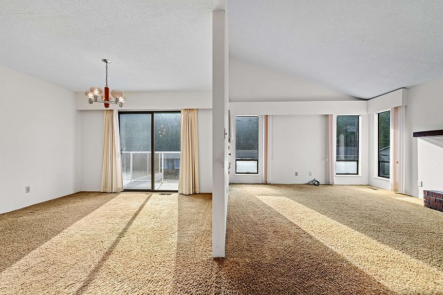 1006 Hendecourt Road North Vancouver, BC - 13