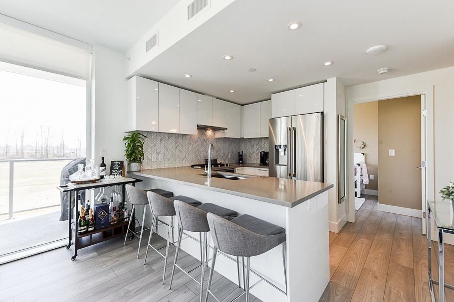 201 3581 NE Kent Avenue Vancouver, BC - 8