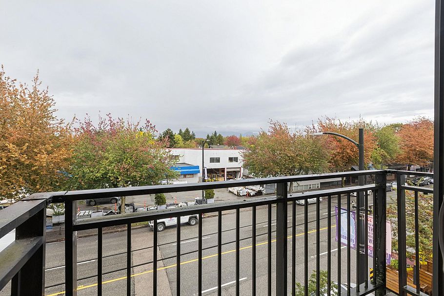 309 2528 Collingwood Street Vancouver, BC - 26