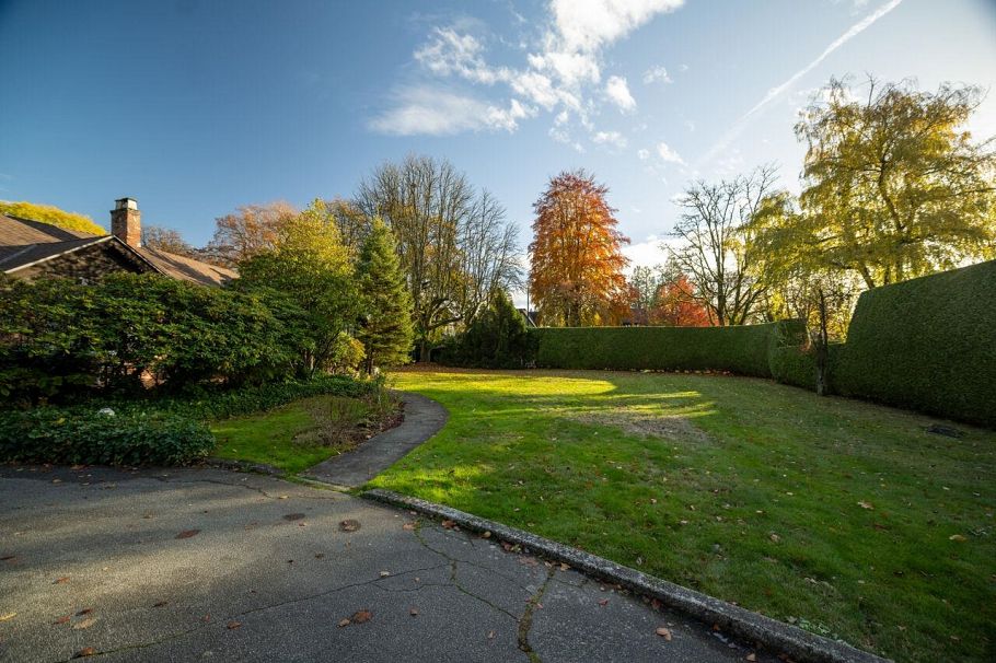 6476 Adera Street Vancouver, BC - 5