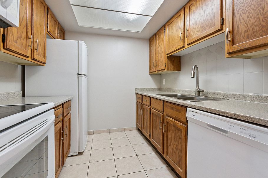 505 6595 Willingdon Avenue Burnaby, BC - 11