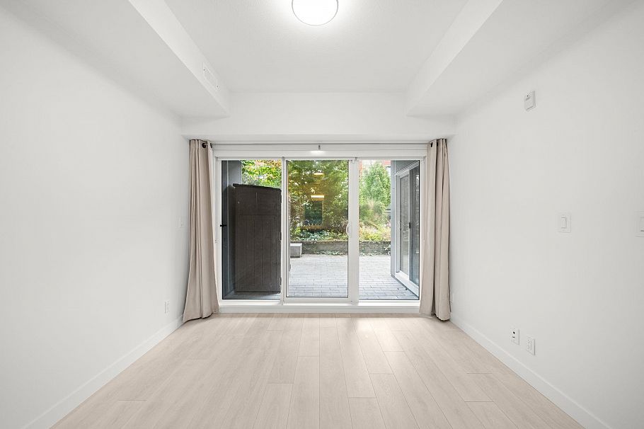 102 10177 River Drive Richmond, BC - 12