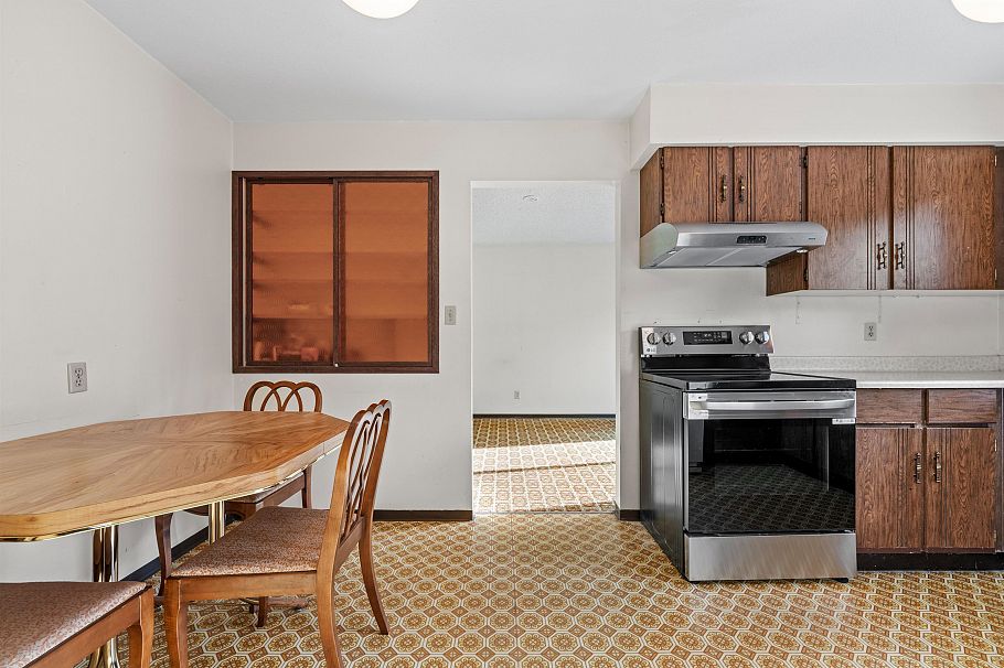 1006 Hendecourt Road North Vancouver, BC - 5