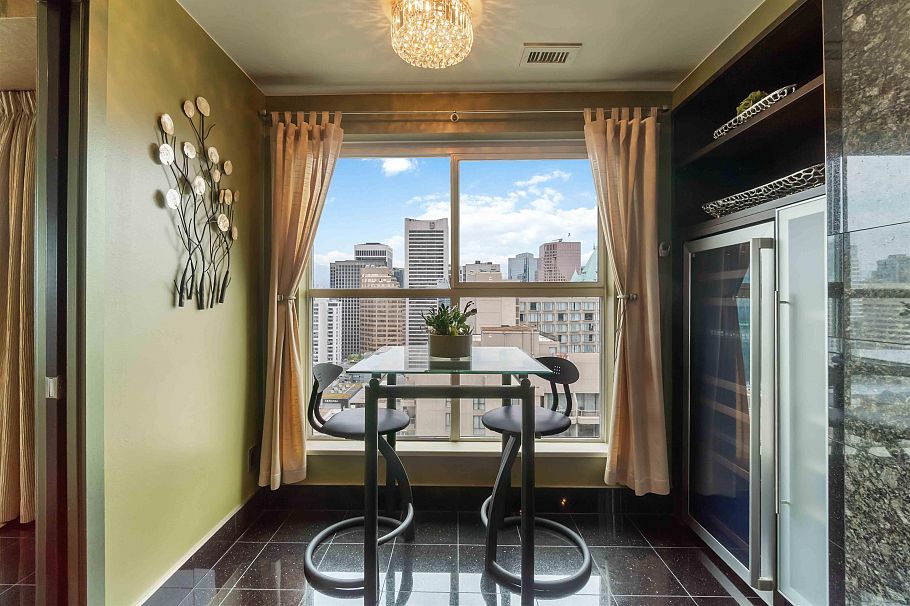 2201 909 Burrard Street Vancouver, BC - 14