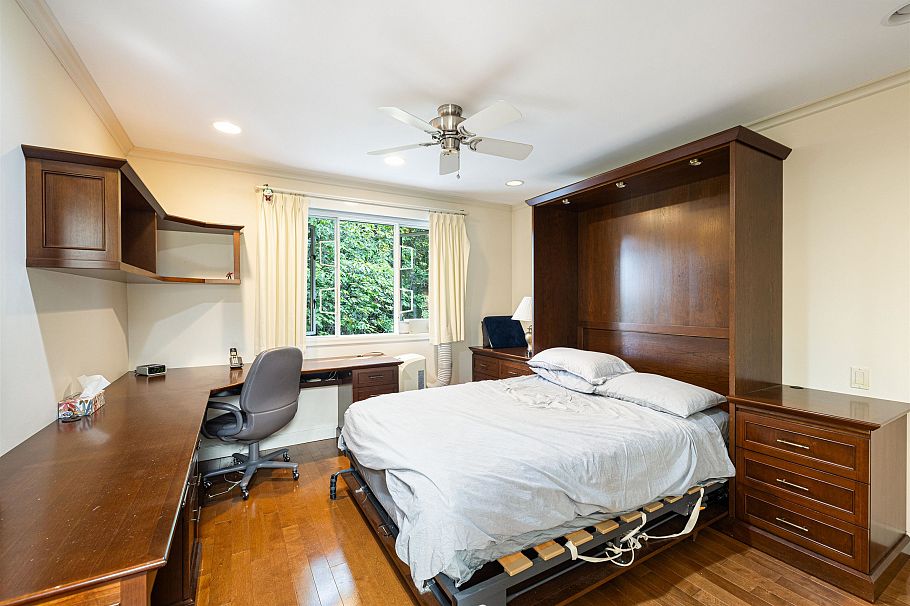 56 4900 Cartier Street Vancouver, BC - 30