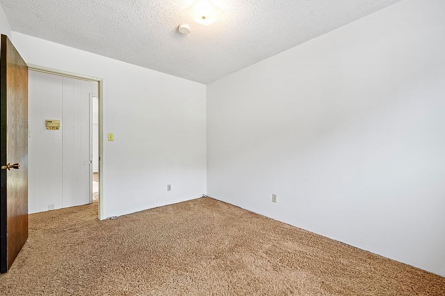 1006 Hendecourt Road North Vancouver, BC - 21