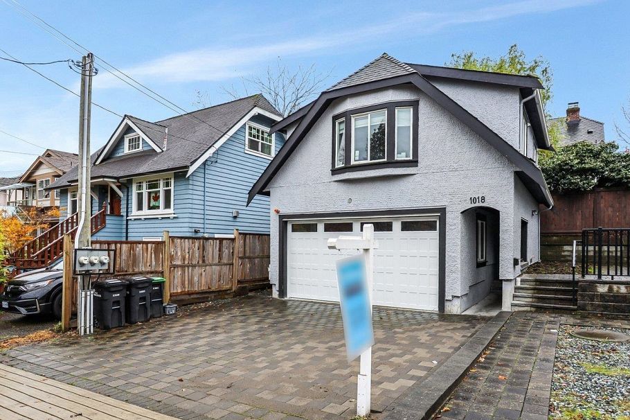 1018 E 24th Avenue Vancouver, BC - 3