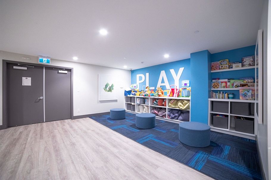 201 3581 NE Kent Avenue Vancouver, BC - 18