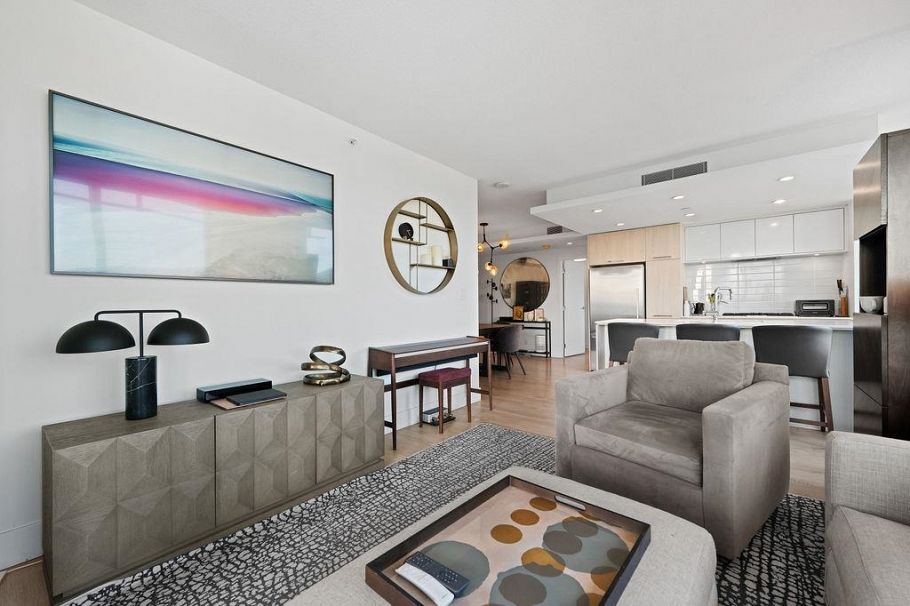 1003 680 Seylynn Crescent North Vancouver, BC - 8