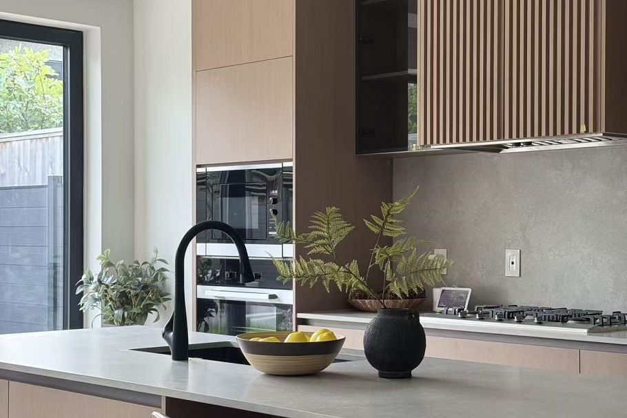 2 3460 W 14th Avenue Vancouver, BC - 6