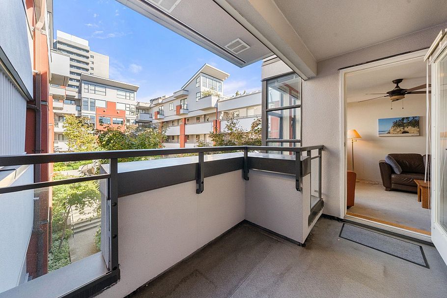 405 305 Lonsdale Avenue North Vancouver, BC - 29