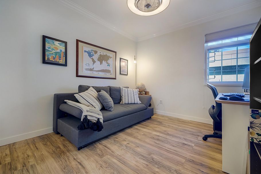 301 1868 E 11th Avenue Vancouver, BC - 18