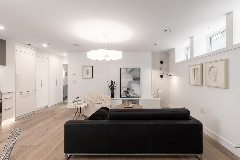 1143 W 33rd Avenue Vancouver, BC - 4