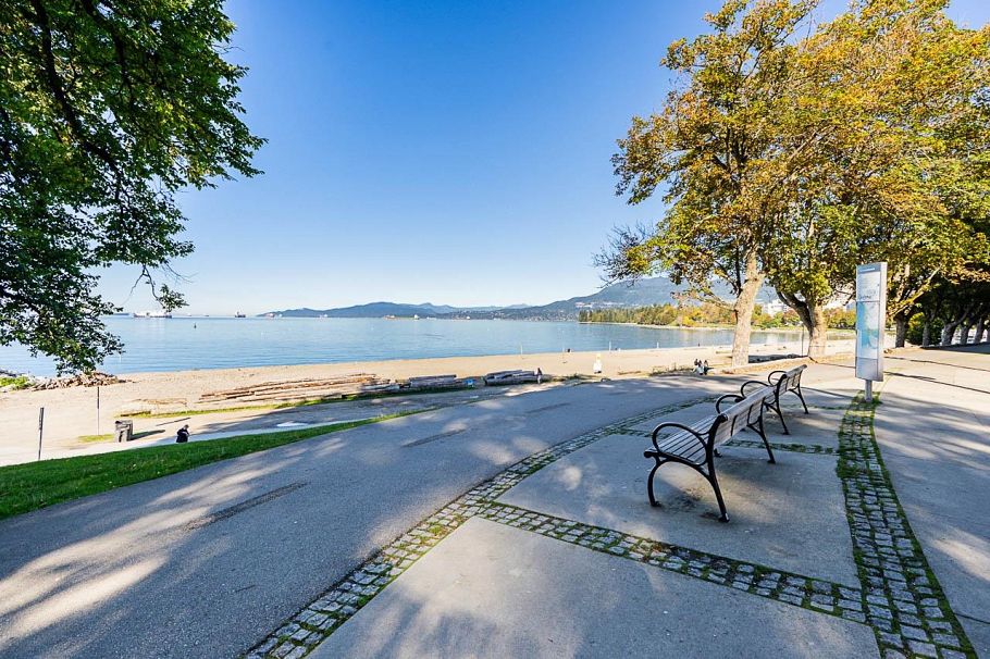 208 1355 Harwood Street Vancouver, BC - 32