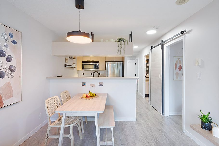 306 1331 Alberni Street Vancouver, BC - 9